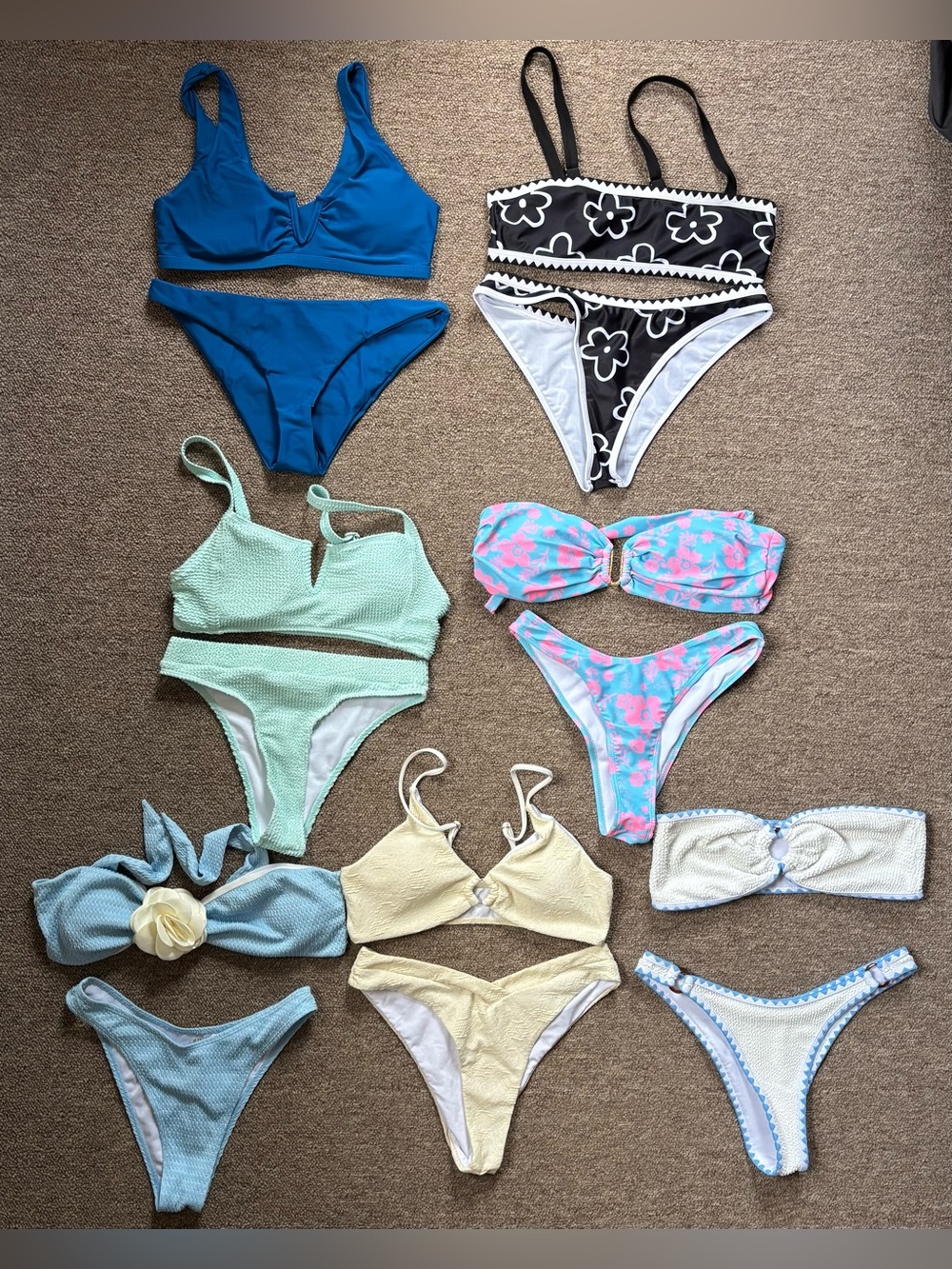 Women’s Bikini Lot Size Medium